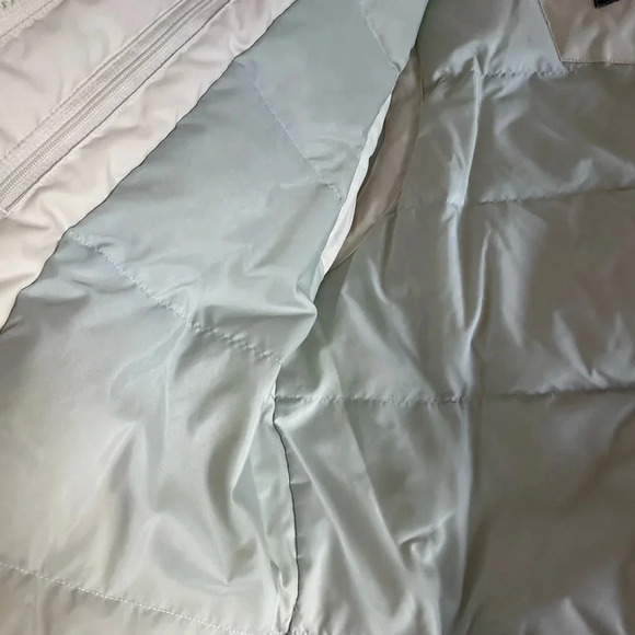 Columbia Down Feather Puffer Vest Women's Ivory Zip Pockets Outdoor. Sz: M. - Picture 13 of 13